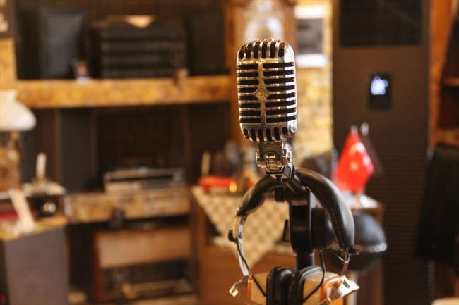 "Gramofhan"da kuşaklar arası bağ kuruyor